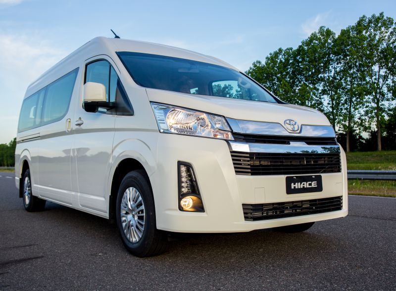 Toyota Hiace exterior